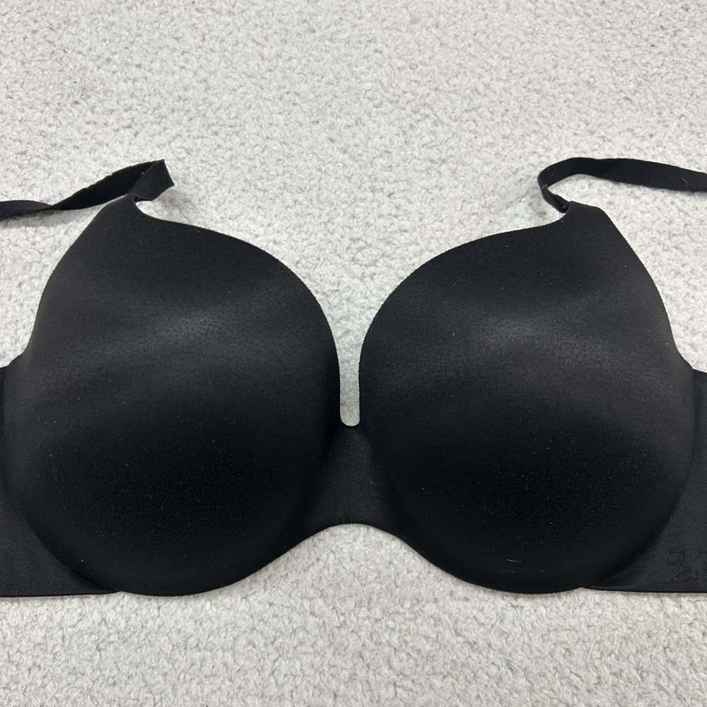 Victoria Secret Bra 36DD Push Up Bra Incredible Perfect Shape